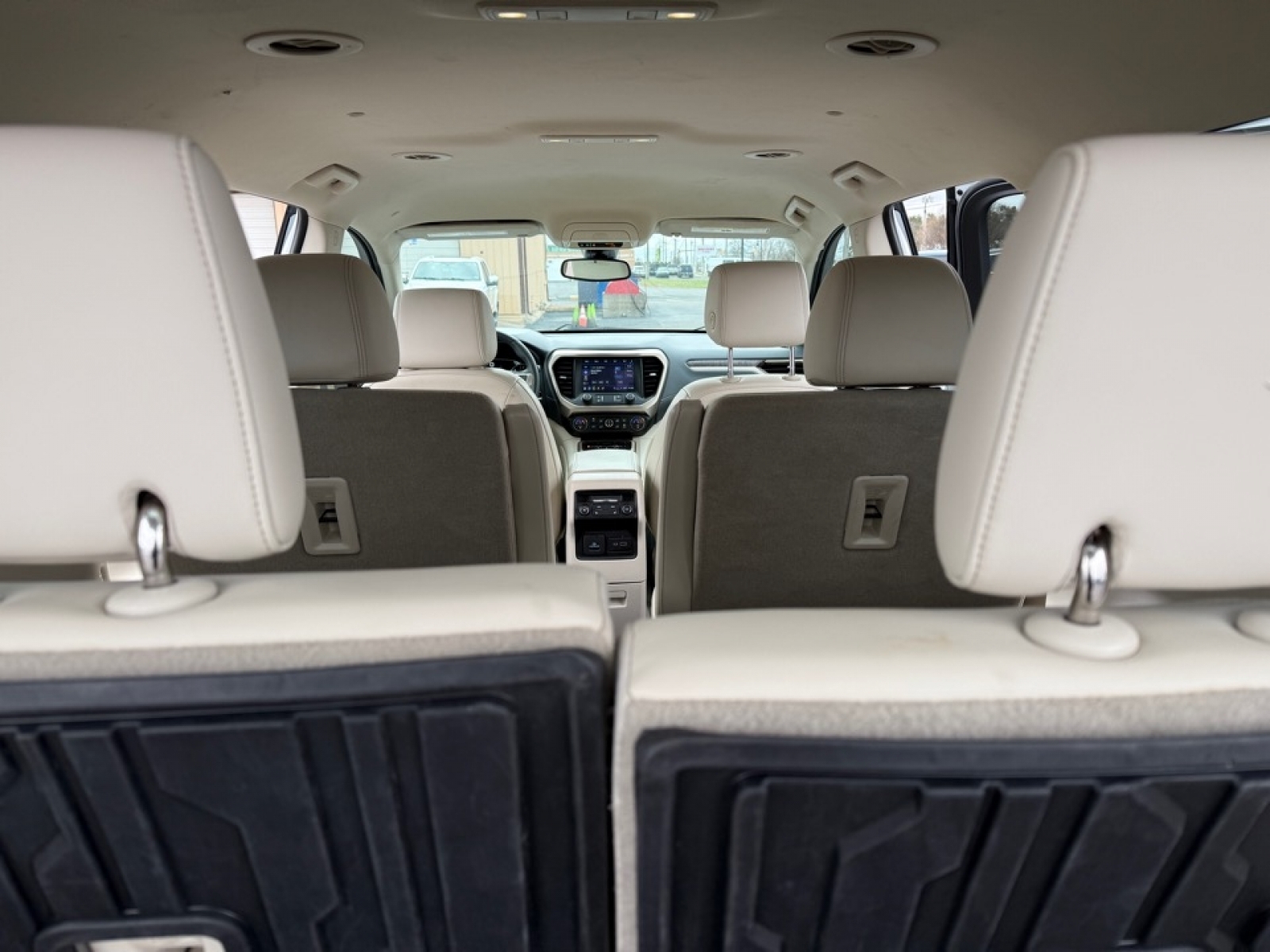 2023 GMC Acadia Denali, 39631, Photo