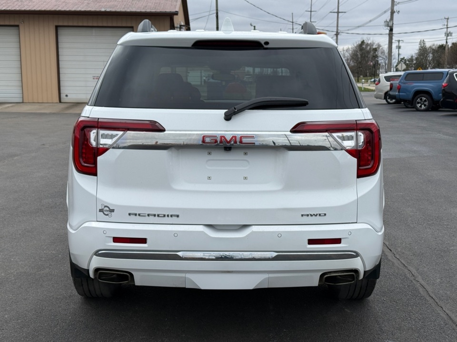 2023 GMC Acadia Denali, 39631, Photo