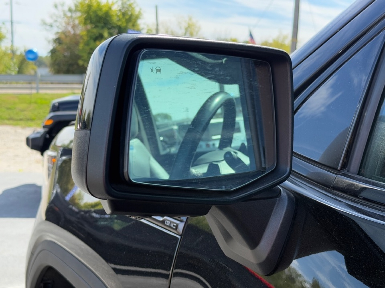 2023 GMC Sierra 1500 4WD Crew Cab Short Box AT4X, 39020, Photo