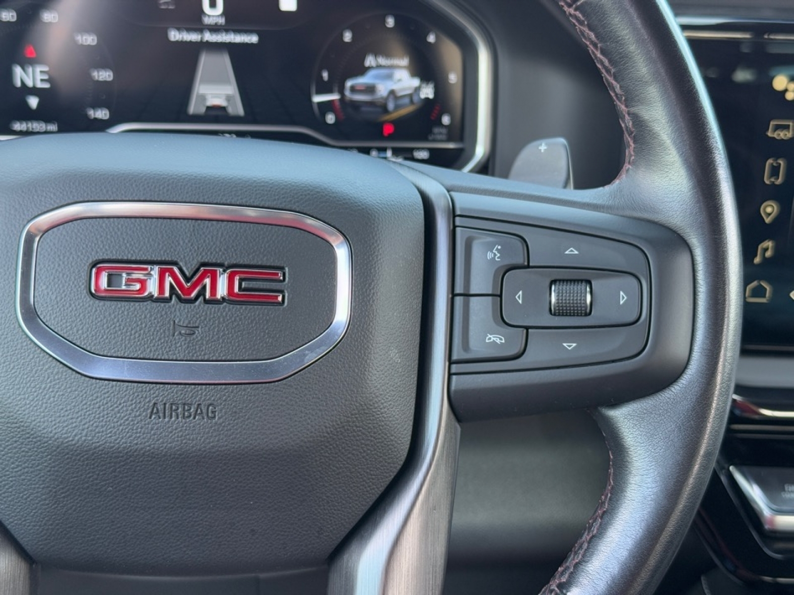 2023 GMC Sierra 1500 4WD Crew Cab Short Box AT4X, 39020, Photo