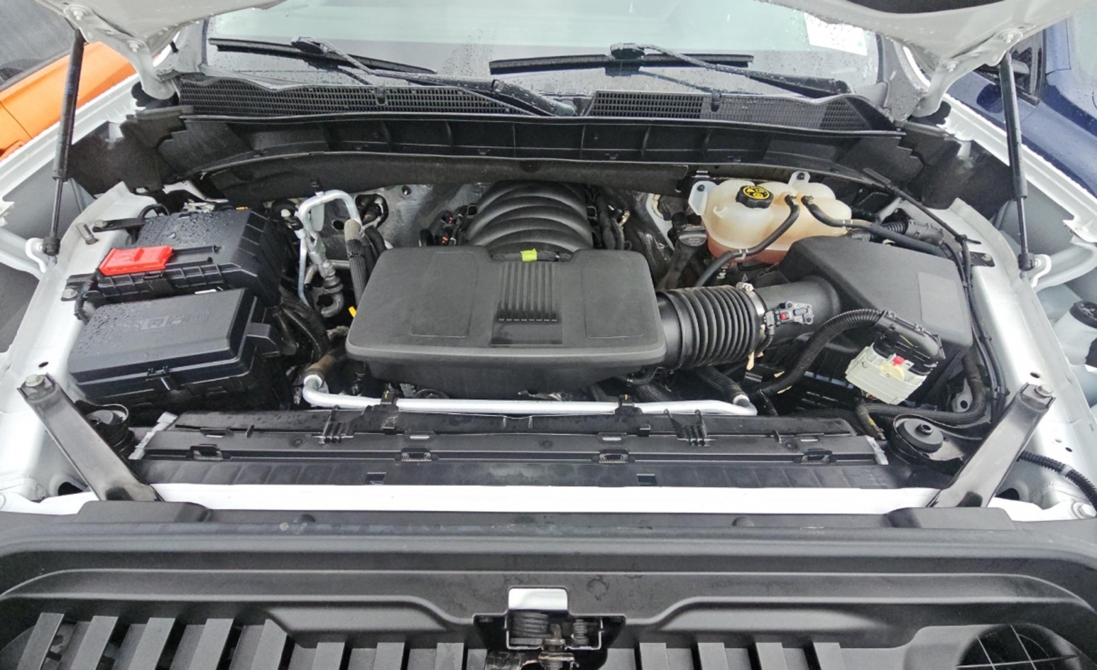 2023 GMC Sierra 1500 4WD Crew Cab Short Box SLE, 39823, Photo