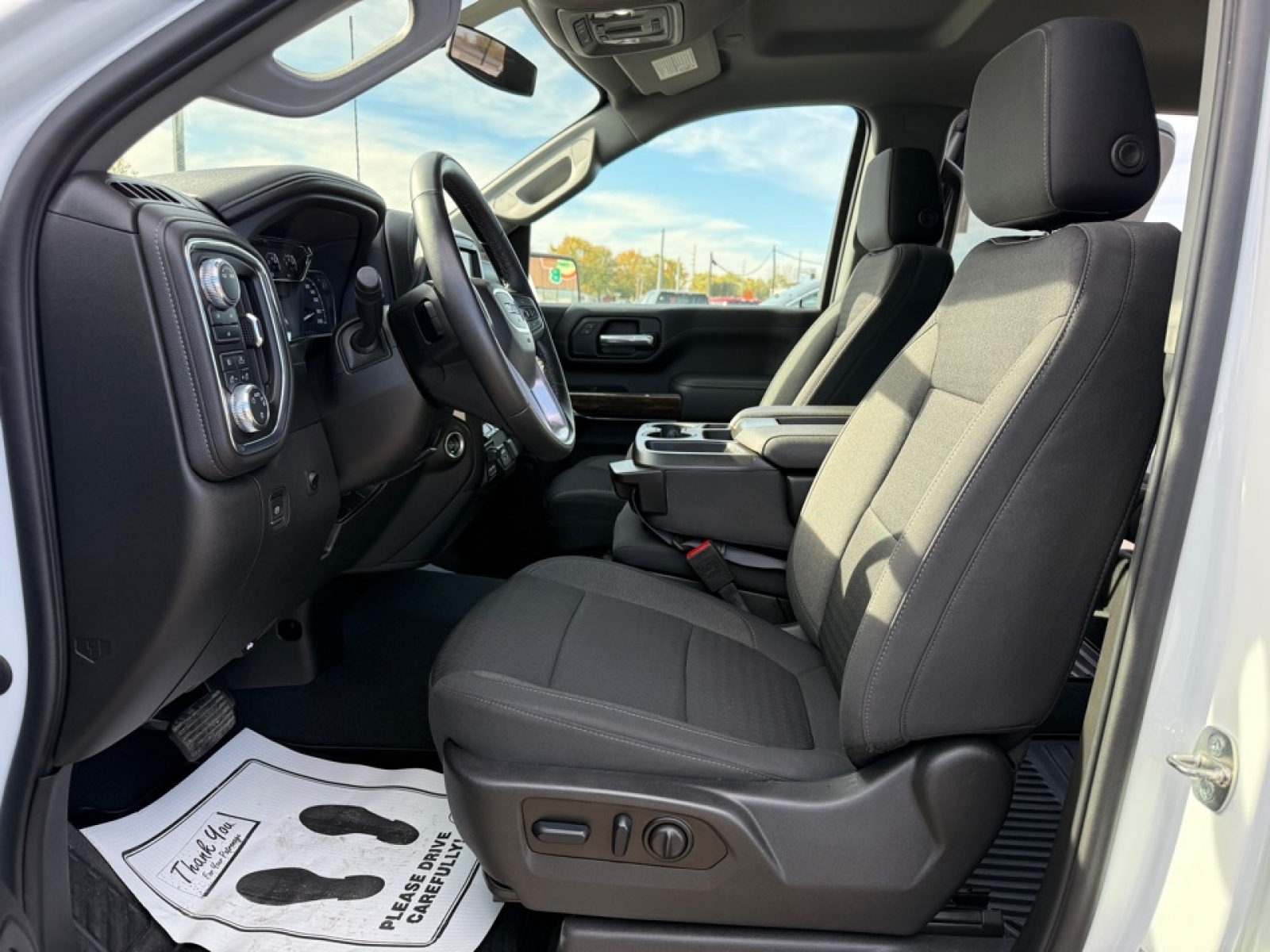 2023 GMC Sierra 2500HD 4WD Crew Cab Standard Bed SLE, 38961, Photo