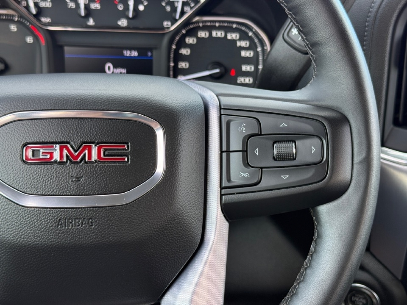 2023 GMC Sierra 2500HD 4WD Crew Cab Standard Bed SLE, 38961, Photo