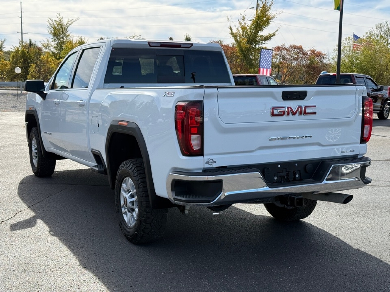 2023 GMC Sierra 2500HD 4WD Crew Cab Standard Bed SLE, 38961, Photo