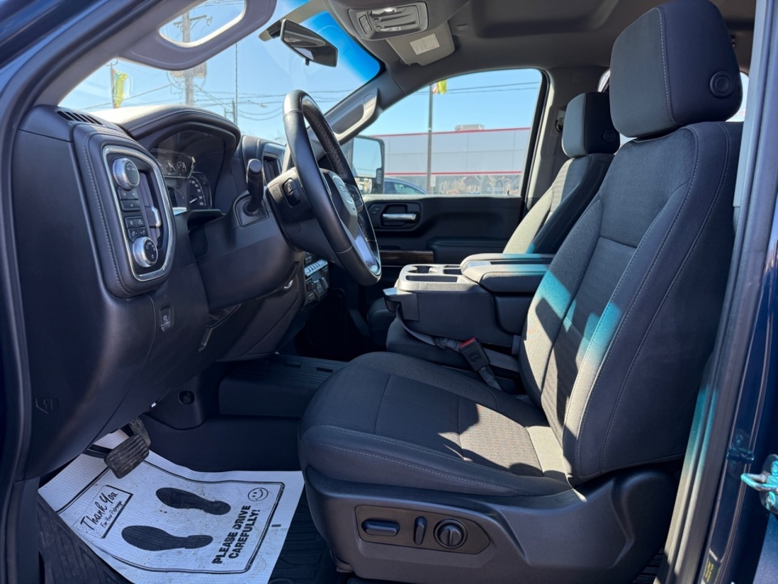 2023 GMC Sierra 2500HD SLE, 39561, Photo