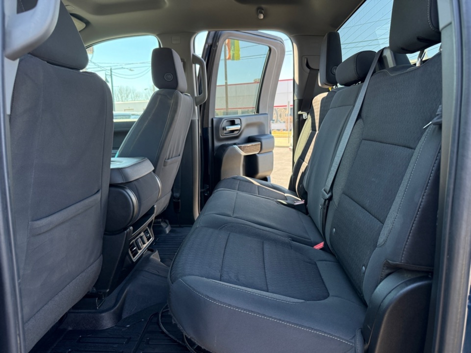 2023 GMC Sierra 2500HD SLE, 39561, Photo