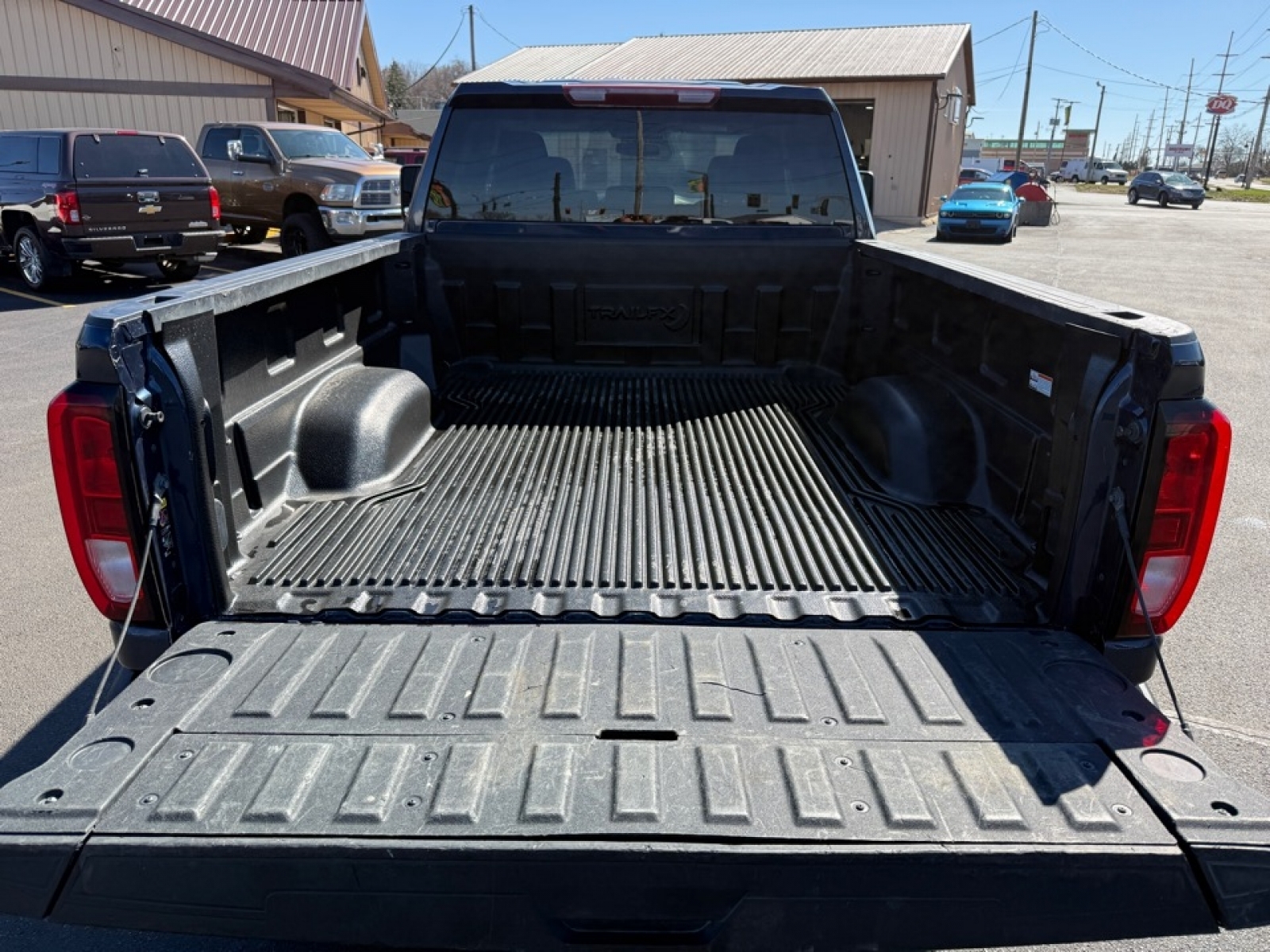 2023 GMC Sierra 2500HD SLE, 39561, Photo