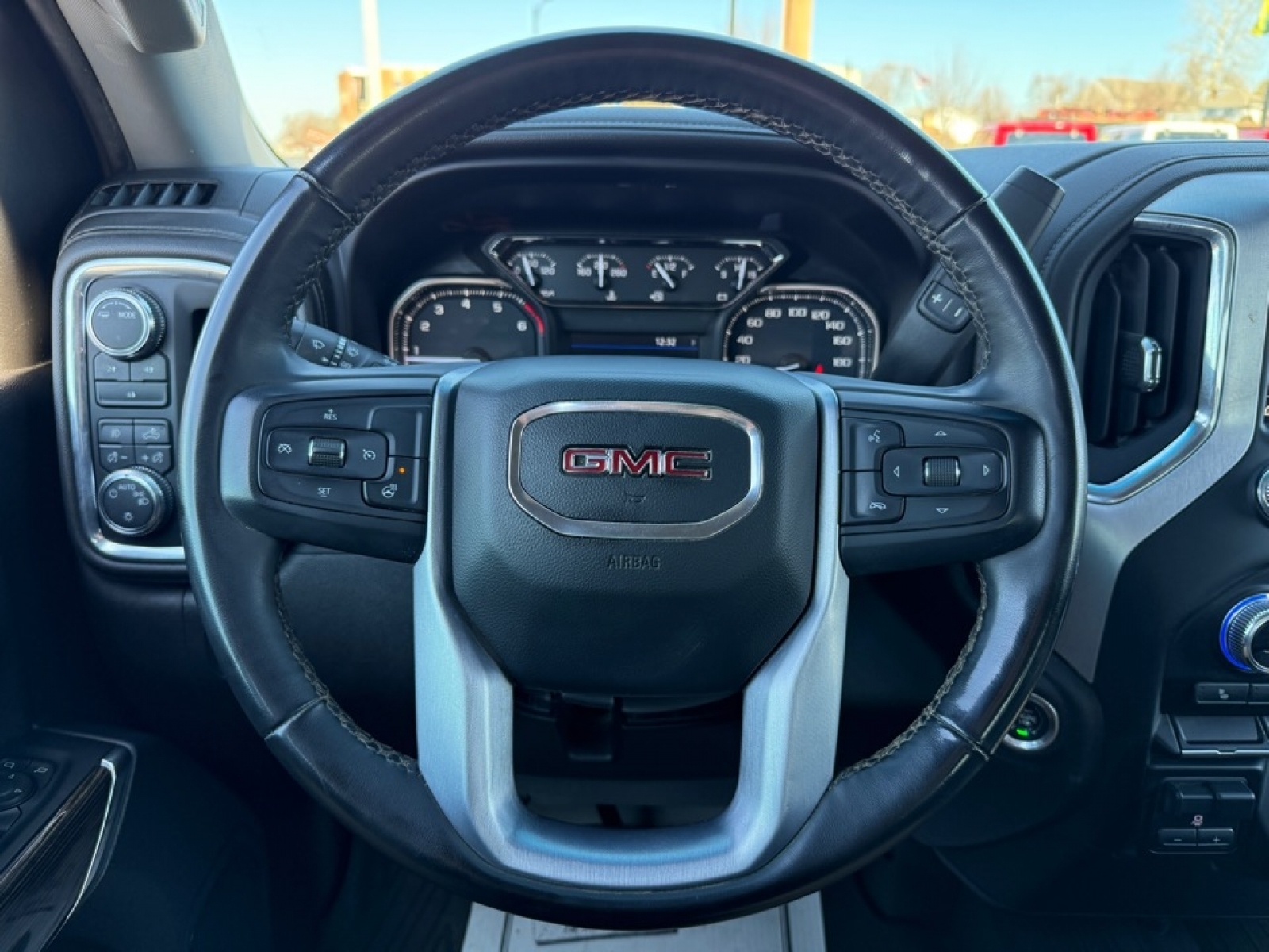 2023 GMC Sierra 2500HD SLE, 39561, Photo