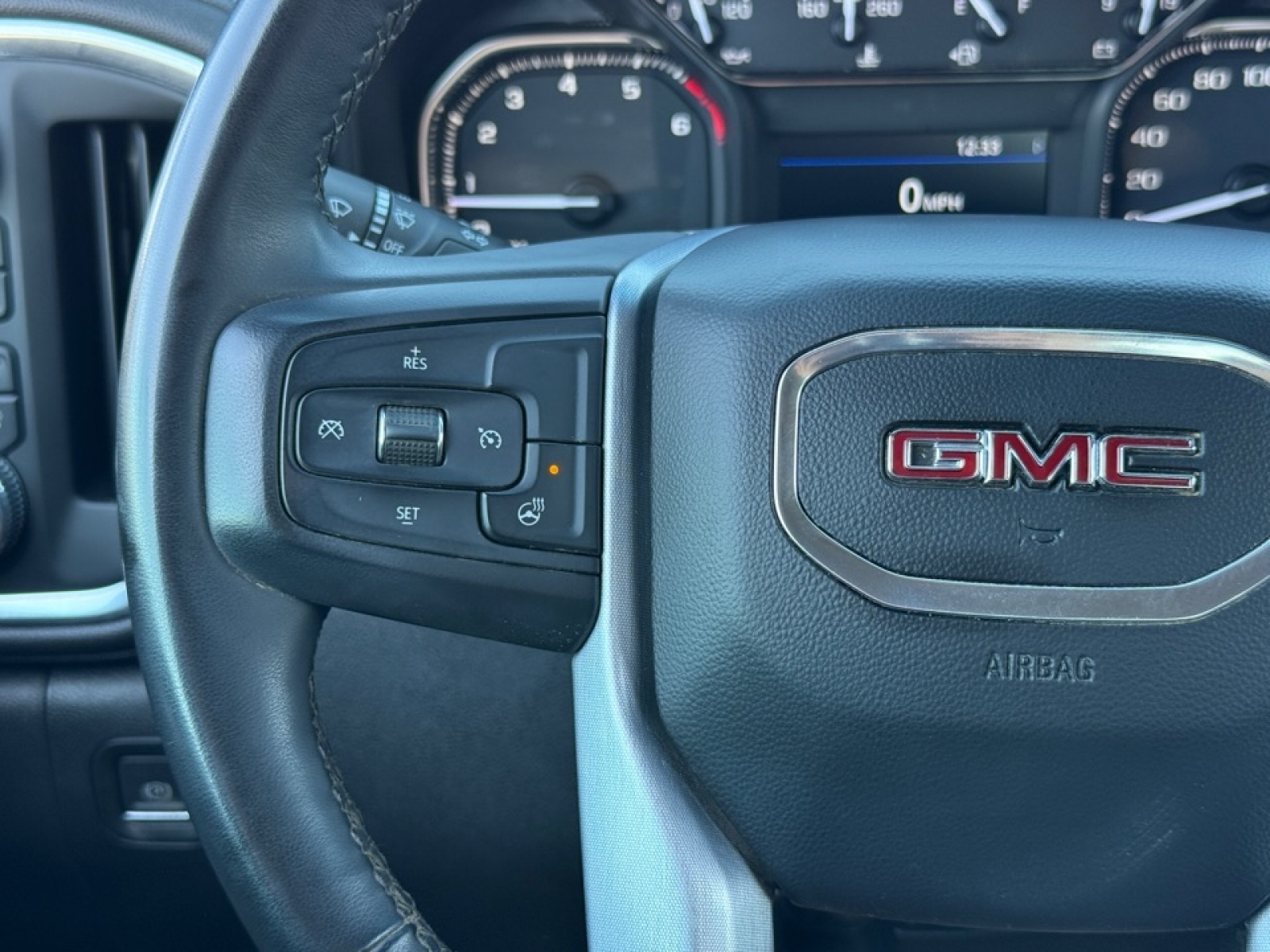 2023 GMC Sierra 2500HD SLE, 39561, Photo