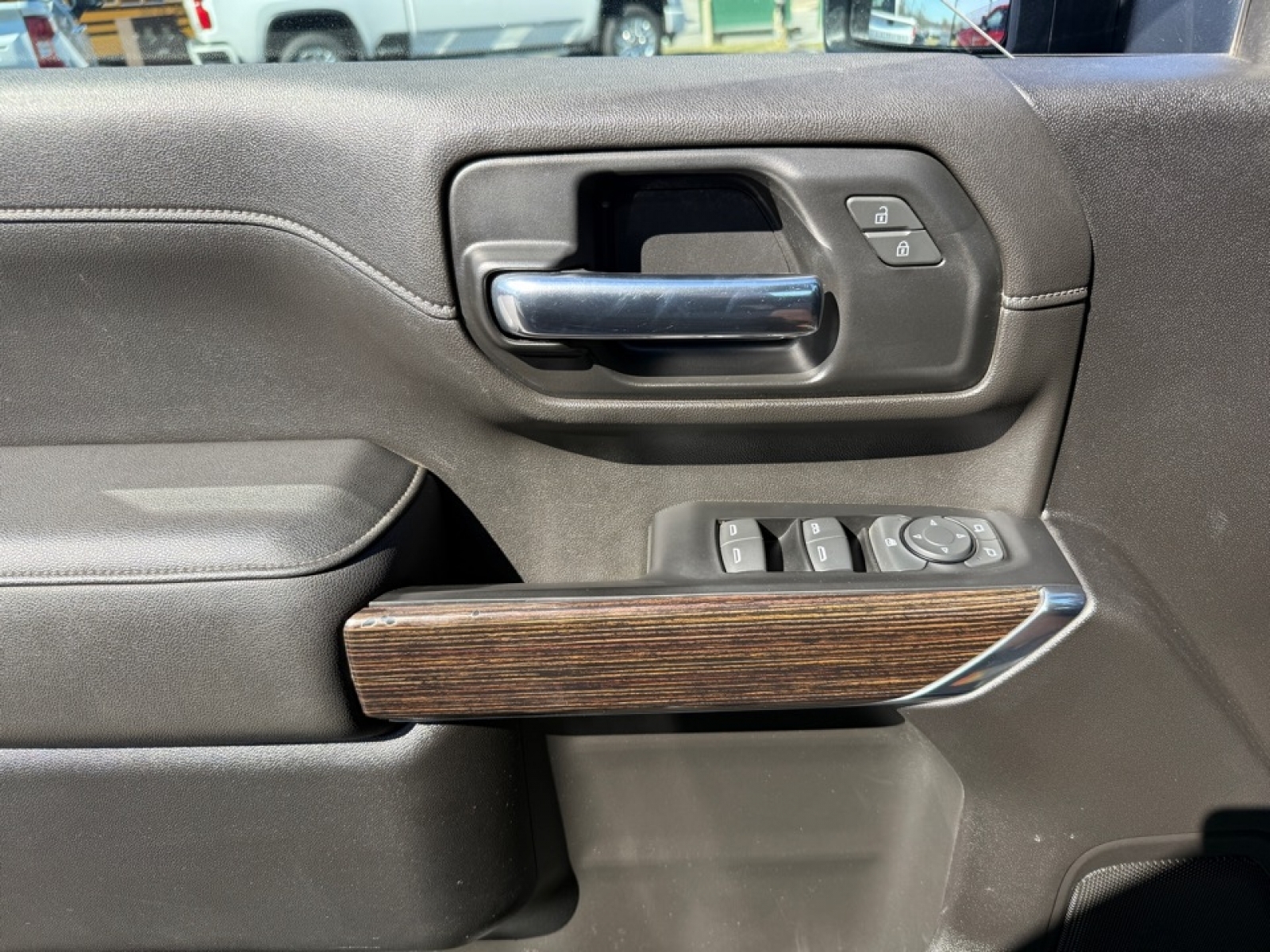 2023 GMC Sierra 2500HD SLE, 39561, Photo