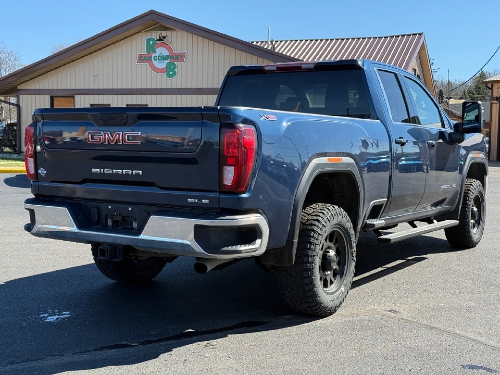 2023 GMC Sierra 2500HD SLE, 39561, Photo