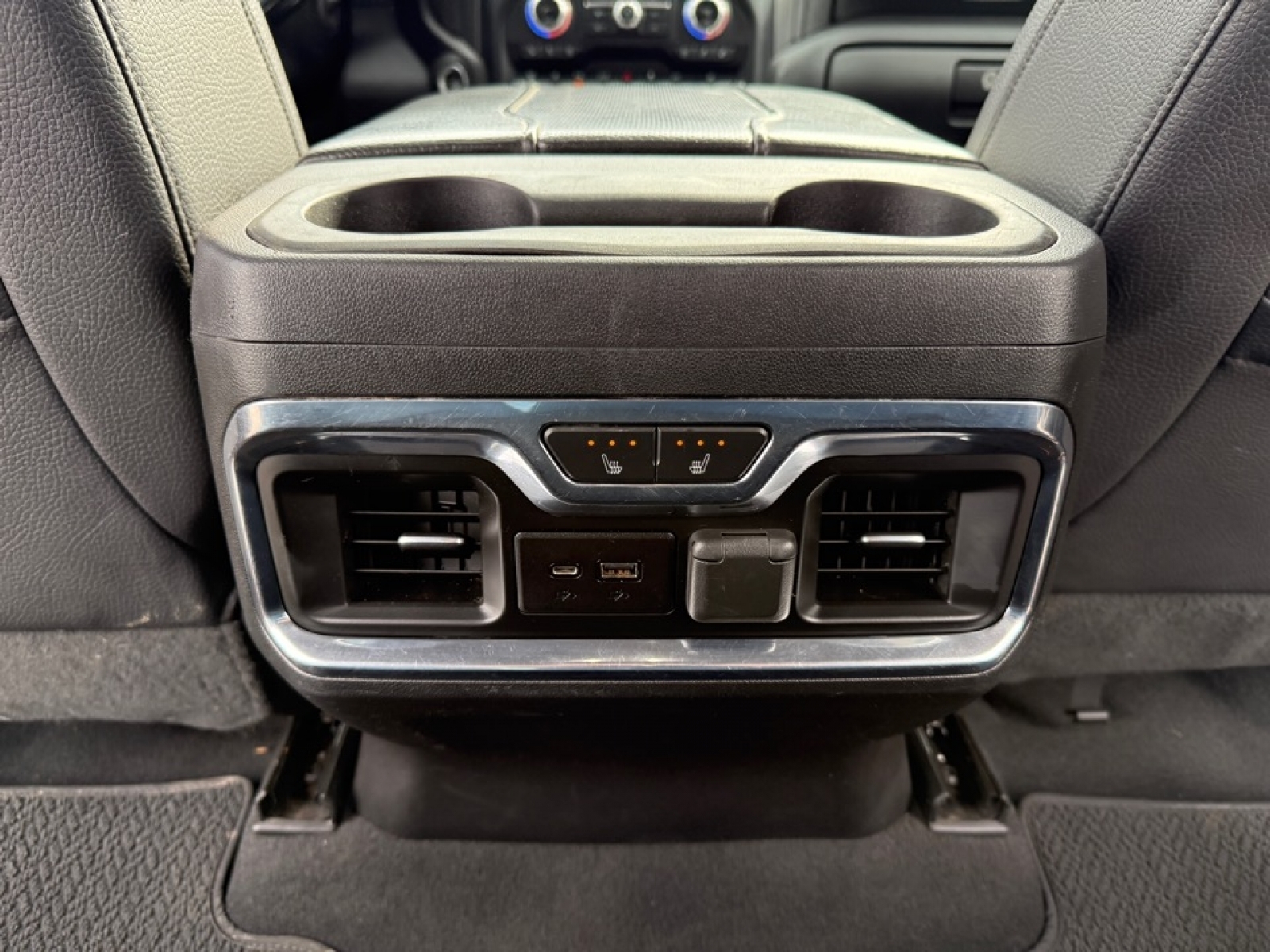 2023 GMC Sierra 3500HD Denali, 39360, Photo