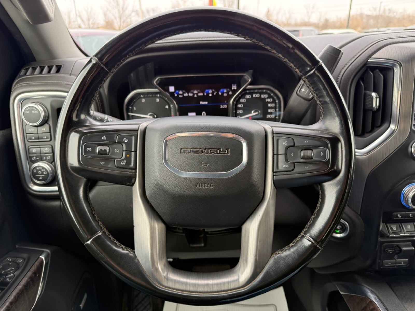 2023 GMC Sierra 3500HD Denali, 39360, Photo