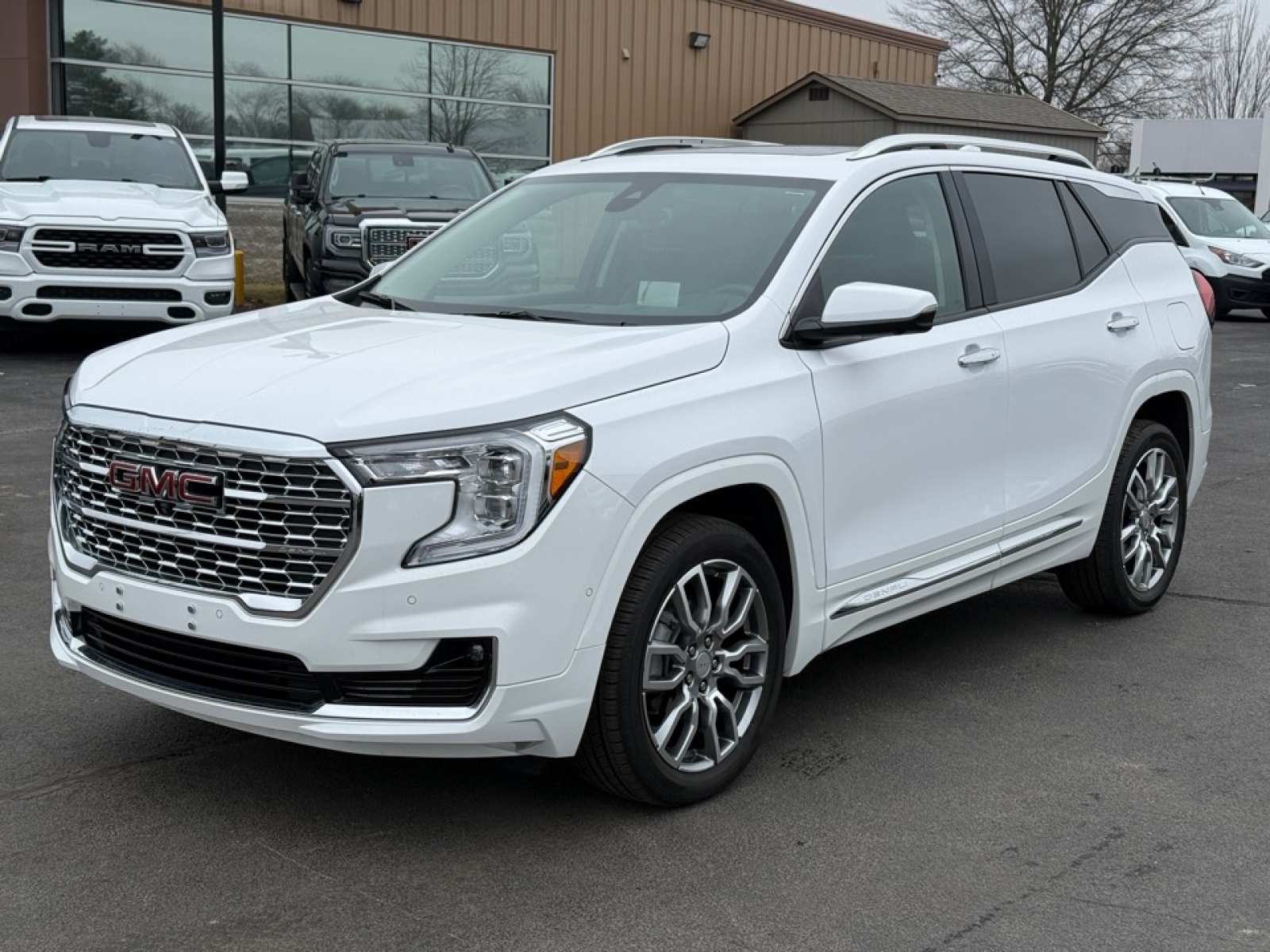 2023 GMC Terrain Denali, 39085A, Photo