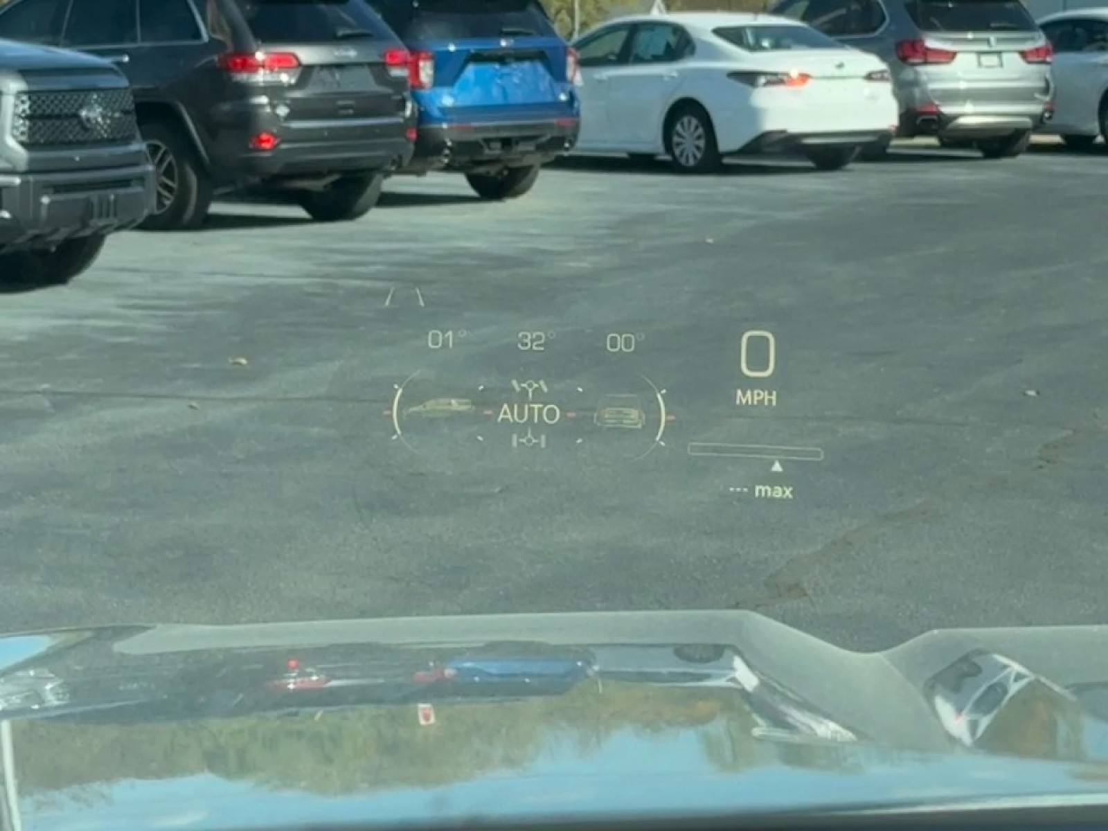 2023 GMC Yukon 4WD AT4, 38697B, Photo