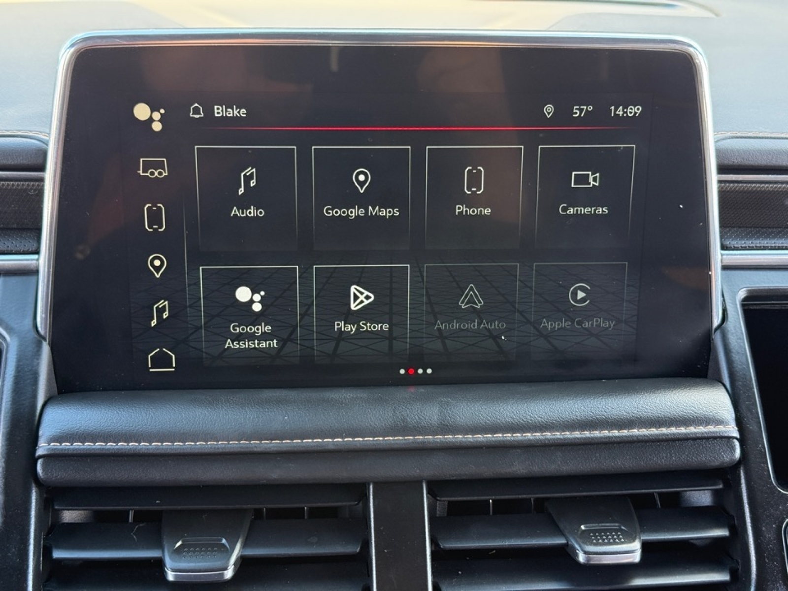 2023 GMC Yukon 4WD AT4, 38697B, Photo