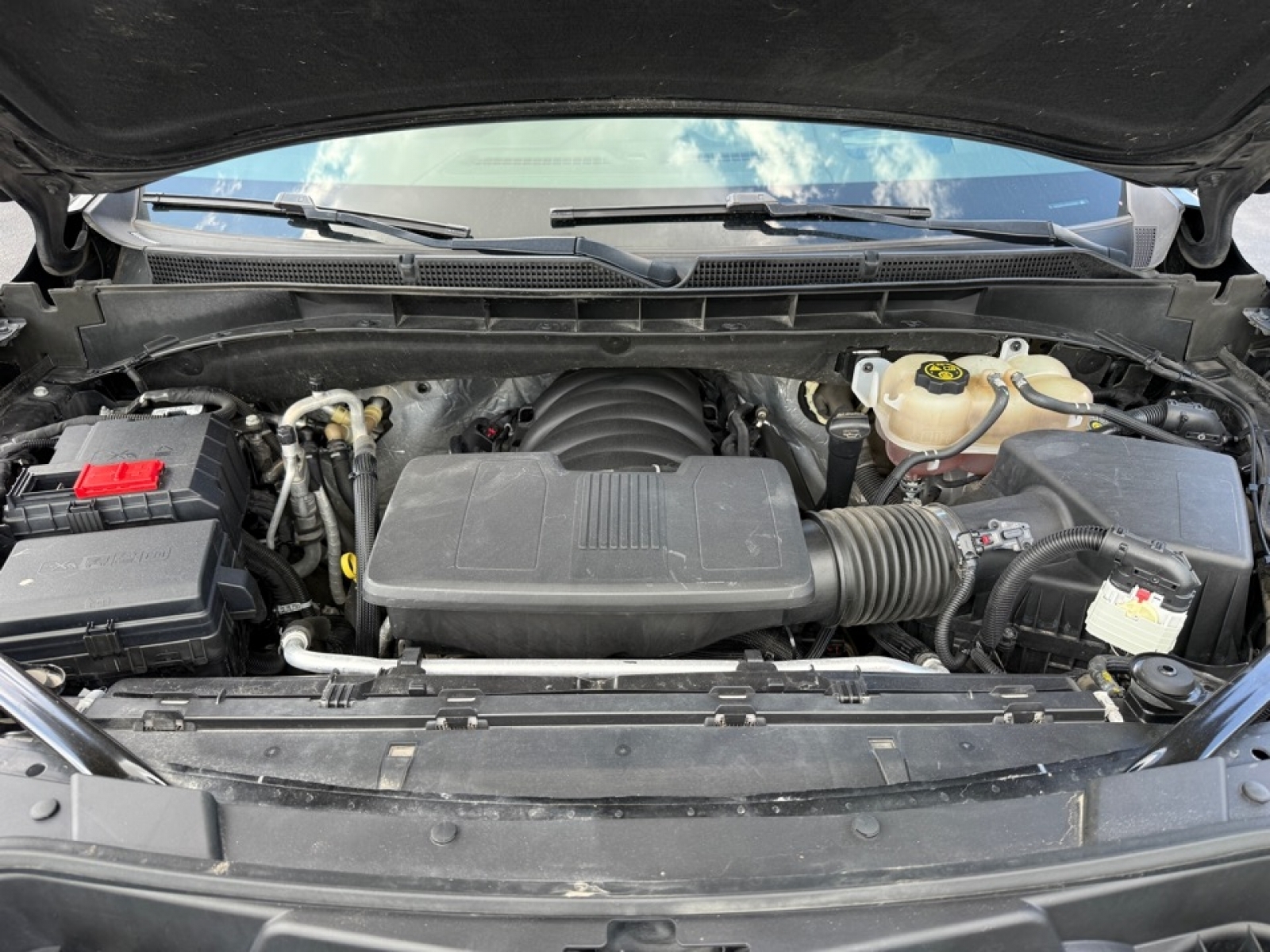 2023 GMC Yukon 4WD Denali, 39800, Photo