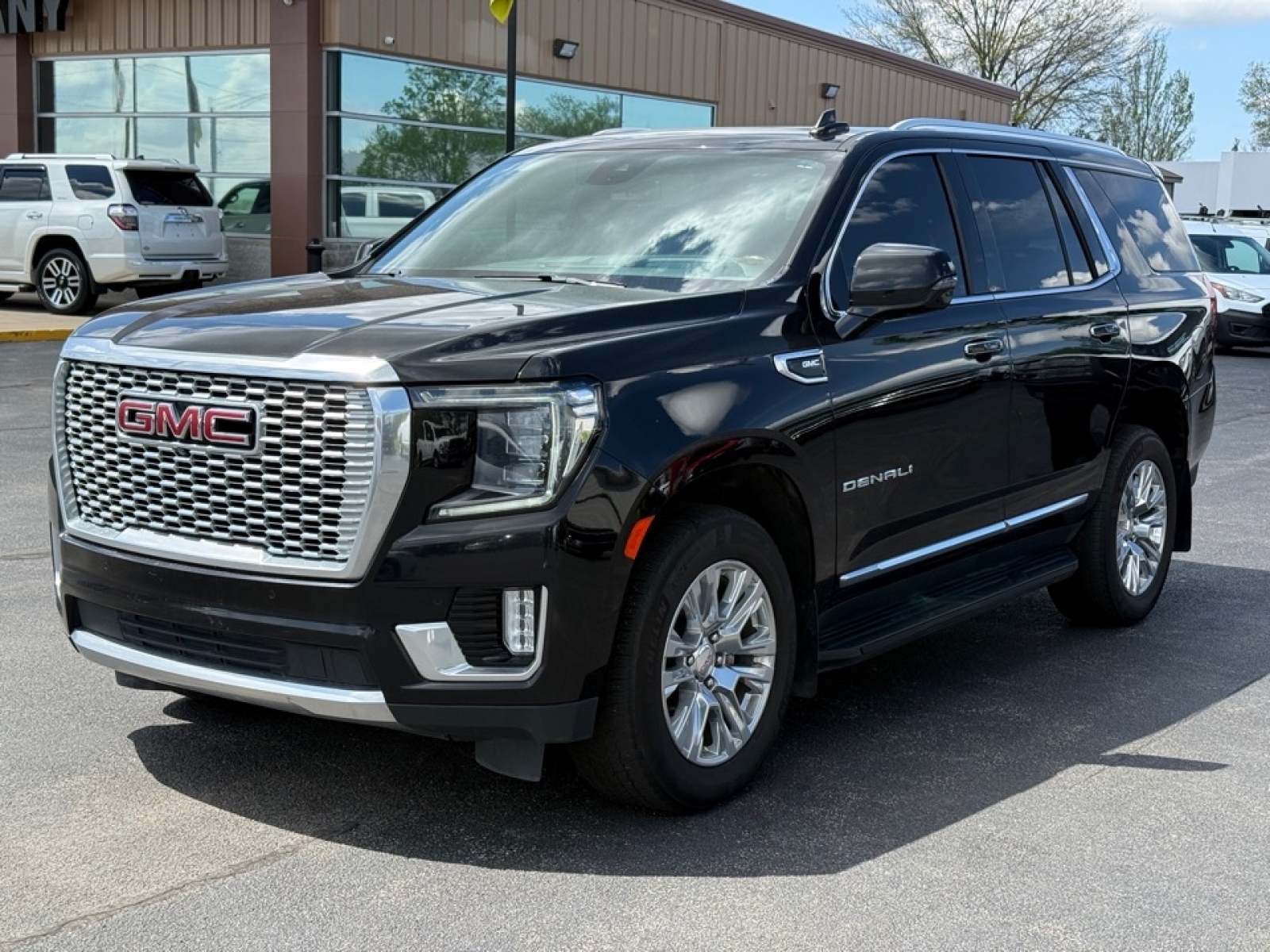2023 GMC Yukon 4WD Denali, 39800, Photo