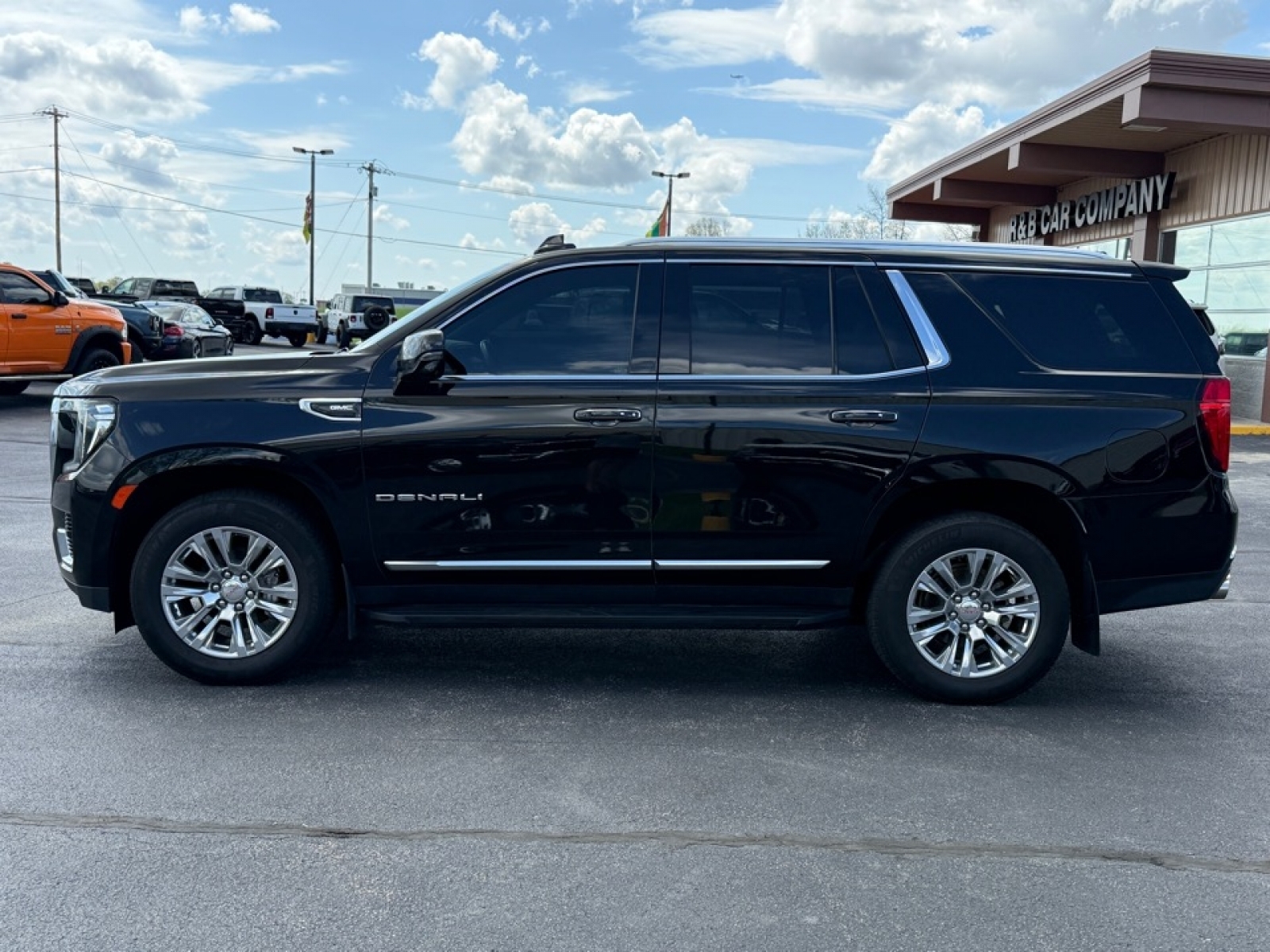 2023 GMC Yukon 4WD Denali, 39800, Photo