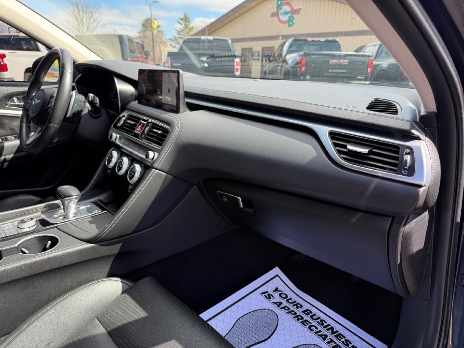 2023 Genesis G70 2.0T AWD, 39698, Photo