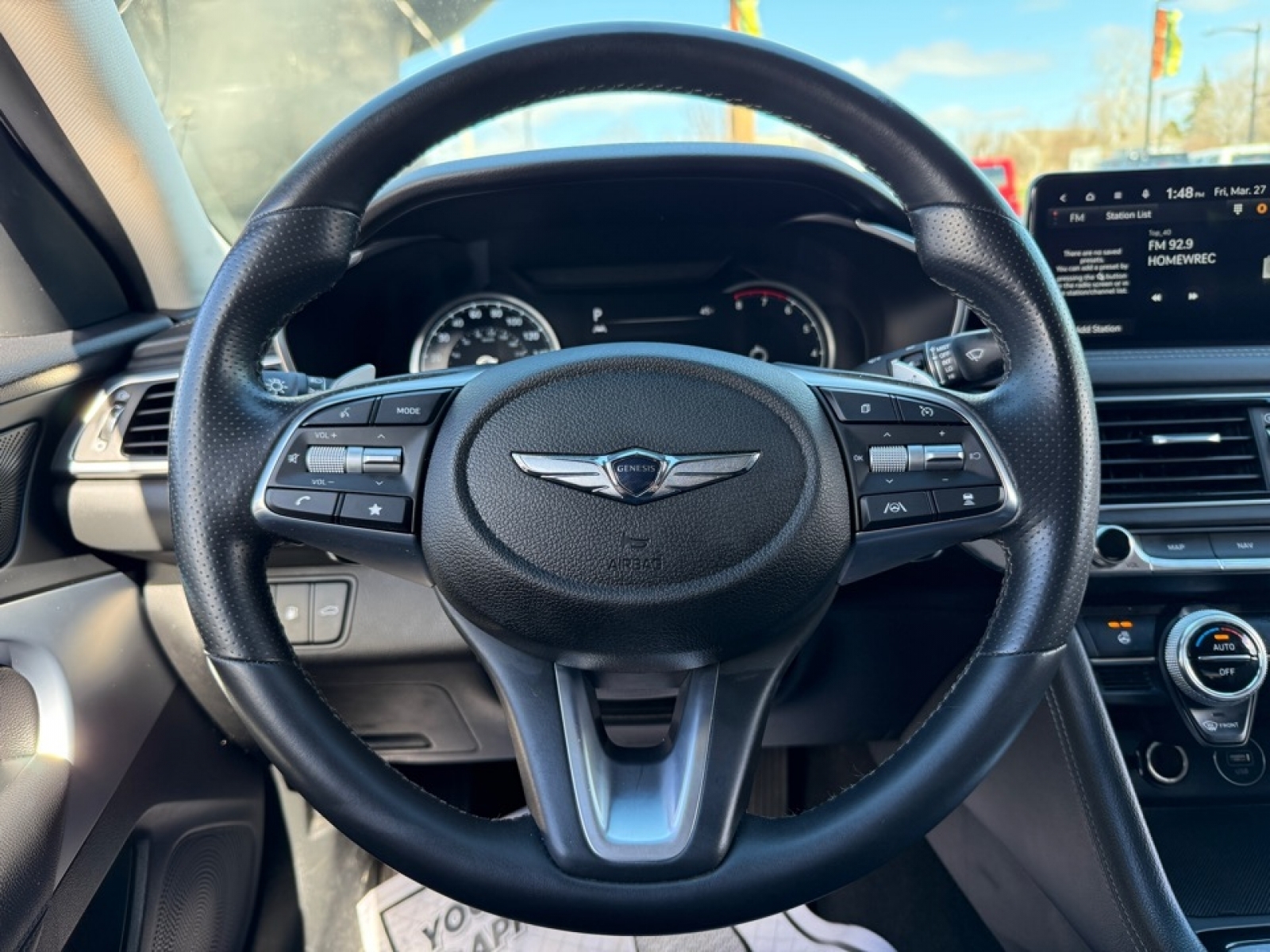 2023 Genesis G70 2.0T AWD, 39698, Photo