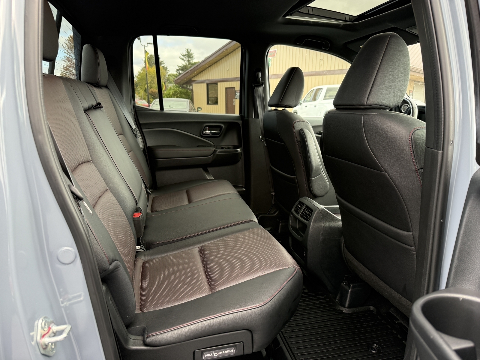 2023 Honda Ridgeline Black Edition, 39053, Photo