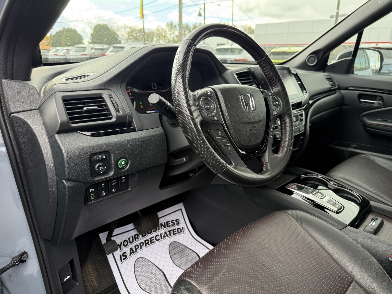 2023 Honda Ridgeline Black Edition, 39053, Photo