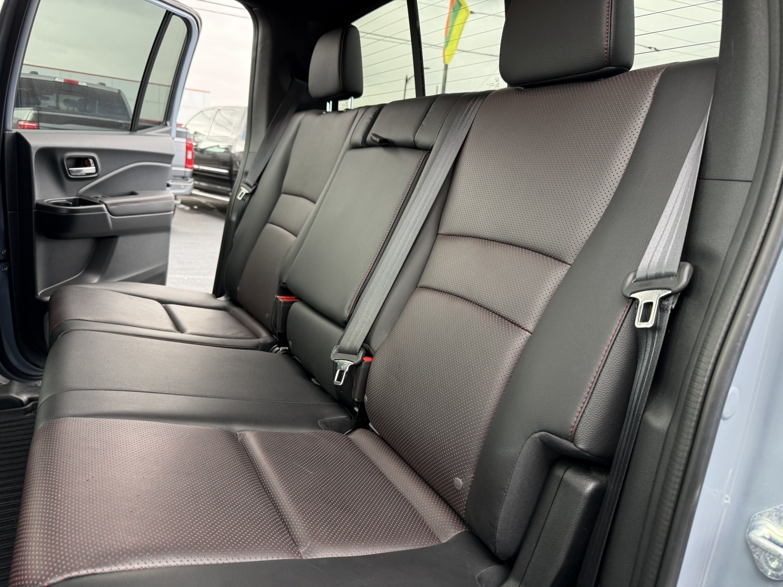 2023 Honda Ridgeline Black Edition, 39053, Photo