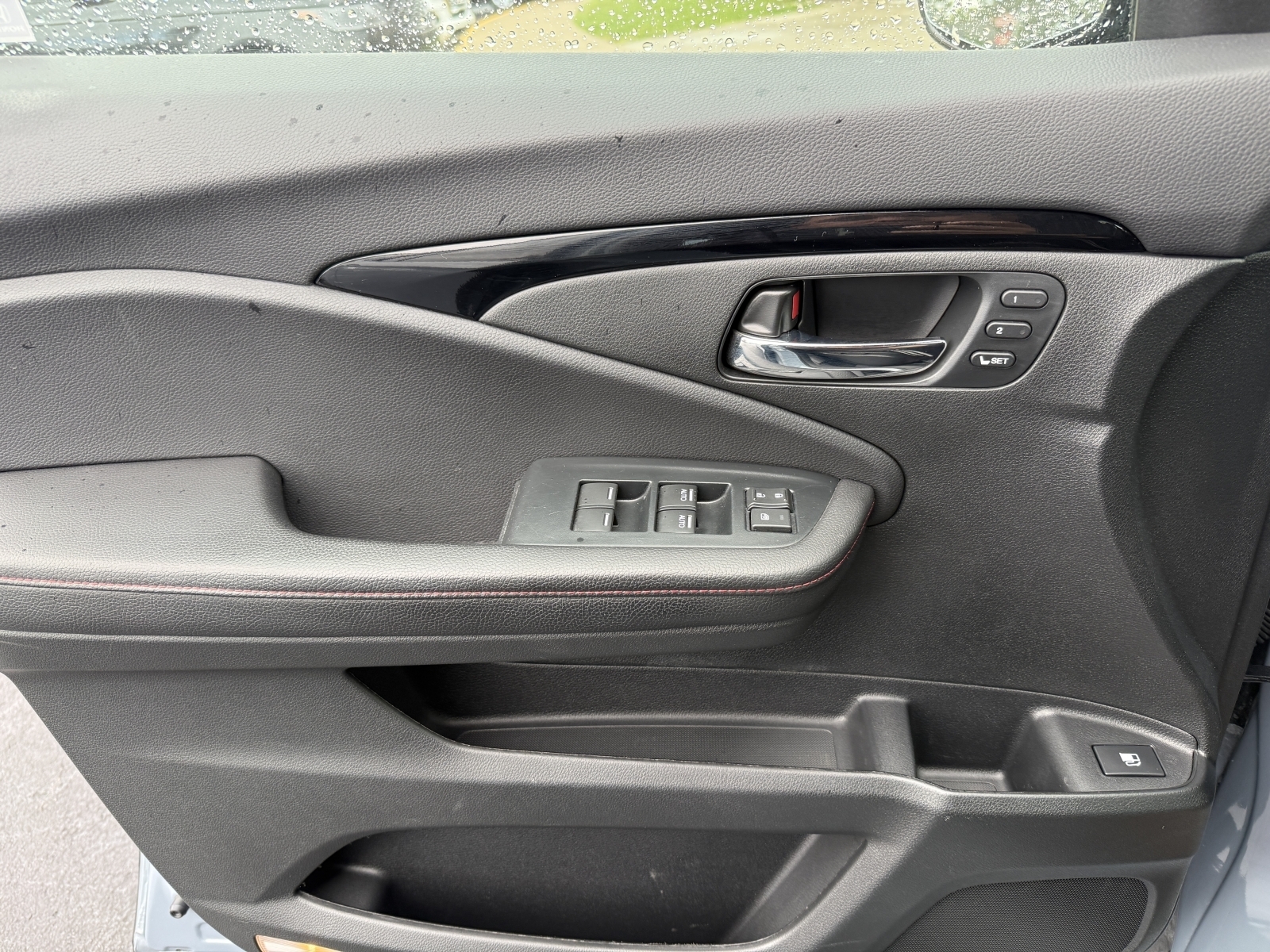 2023 Honda Ridgeline Black Edition, 39053, Photo