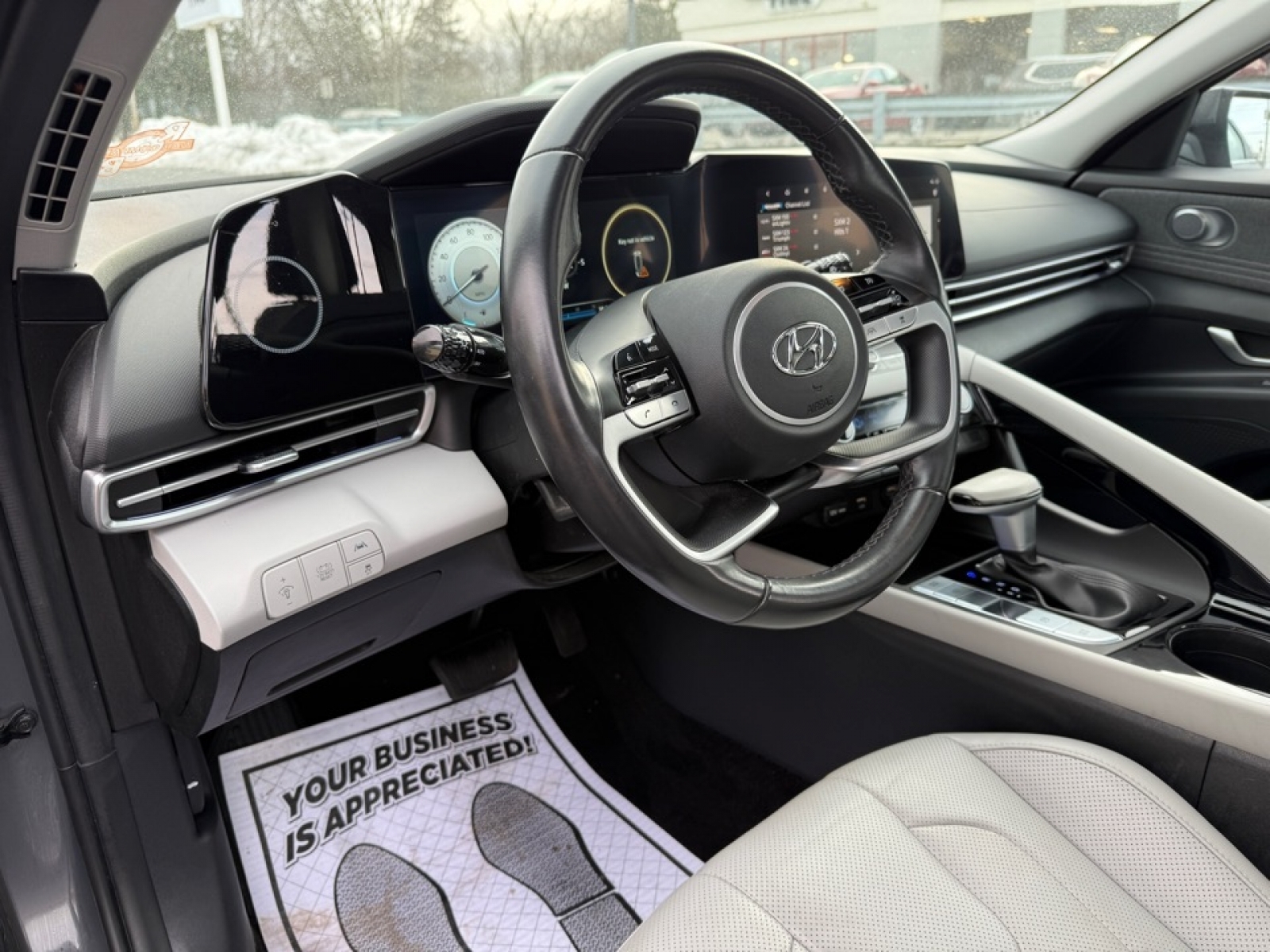 2023 Hyundai Elantra Hybrid Limited, 39245, Photo