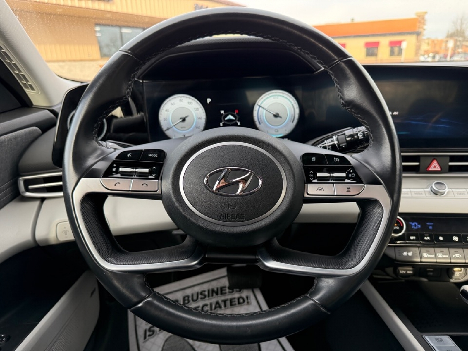 2023 Hyundai Elantra Hybrid Limited, 39245, Photo