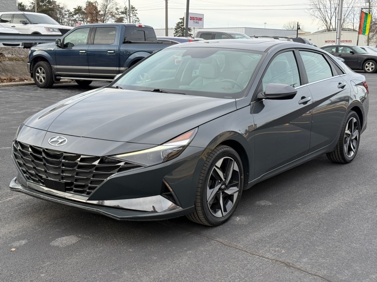 2023 Hyundai Elantra Hybrid Limited, 39245, Photo