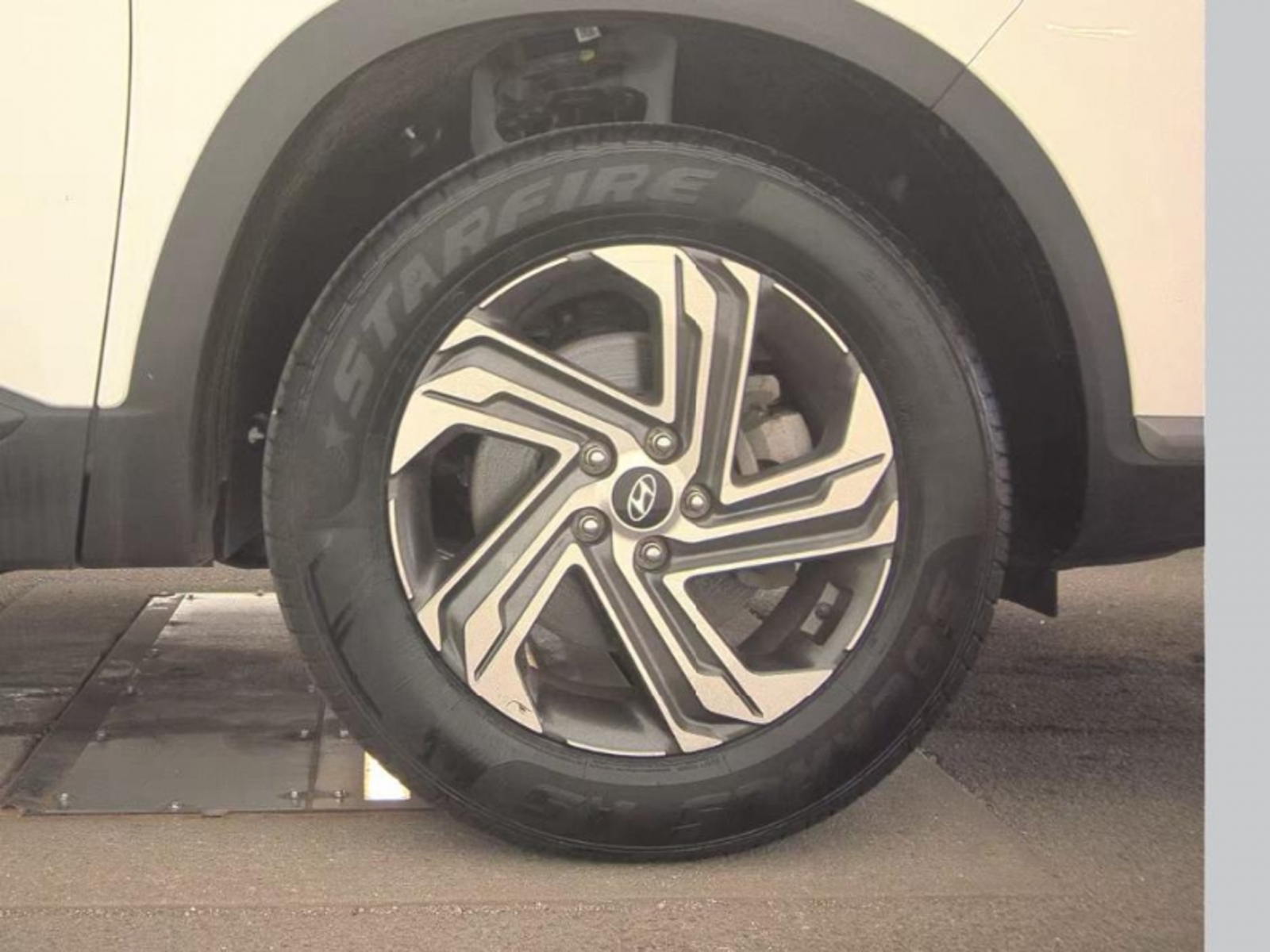 2023 Hyundai Santa Fe SEL, 39912, Photo