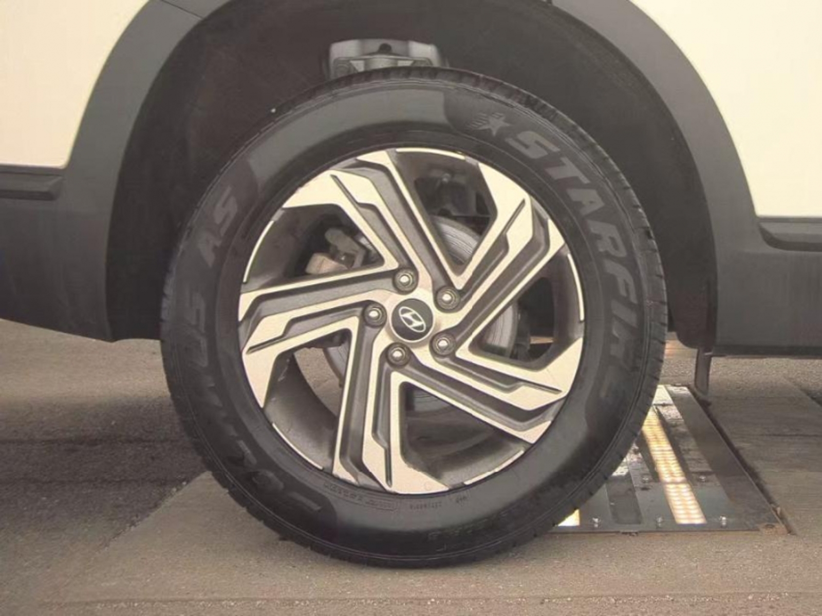 2023 Hyundai Santa Fe SEL, 39912, Photo