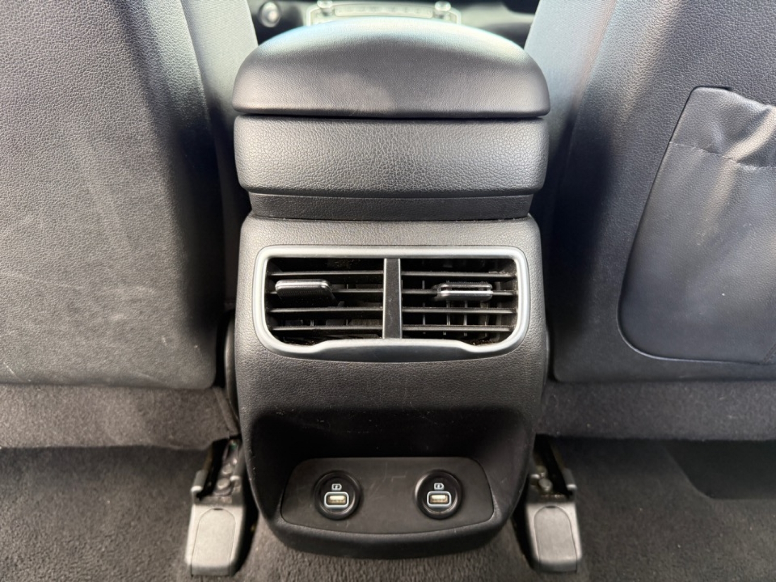 2023 Hyundai Santa Fe SEL, 39912, Photo