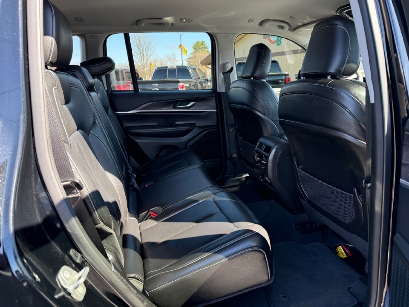 2023 Jeep Grand Cherokee Limited, 39688, Photo