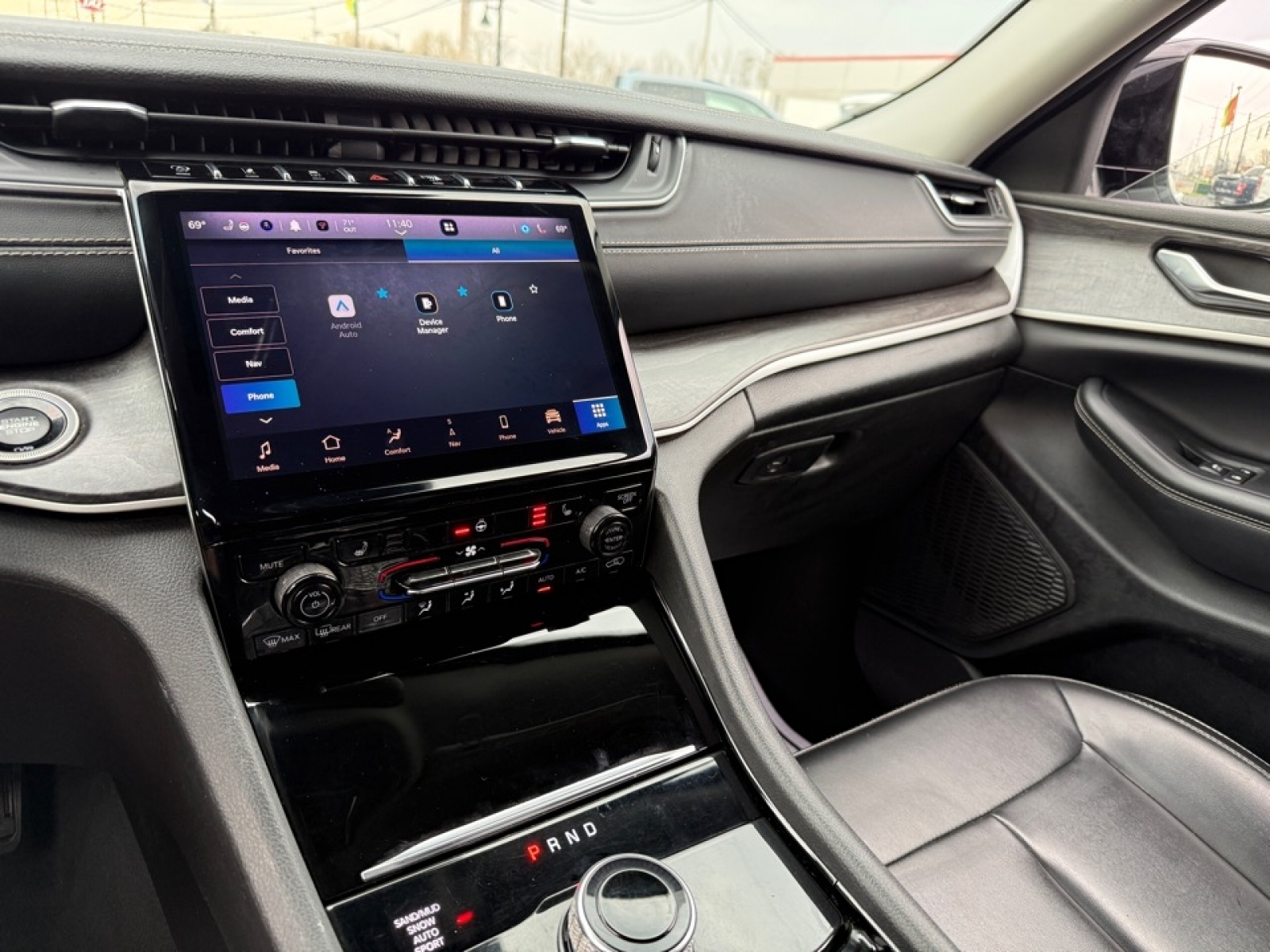 2023 Jeep Grand Cherokee Limited 4x4, 39689, Photo