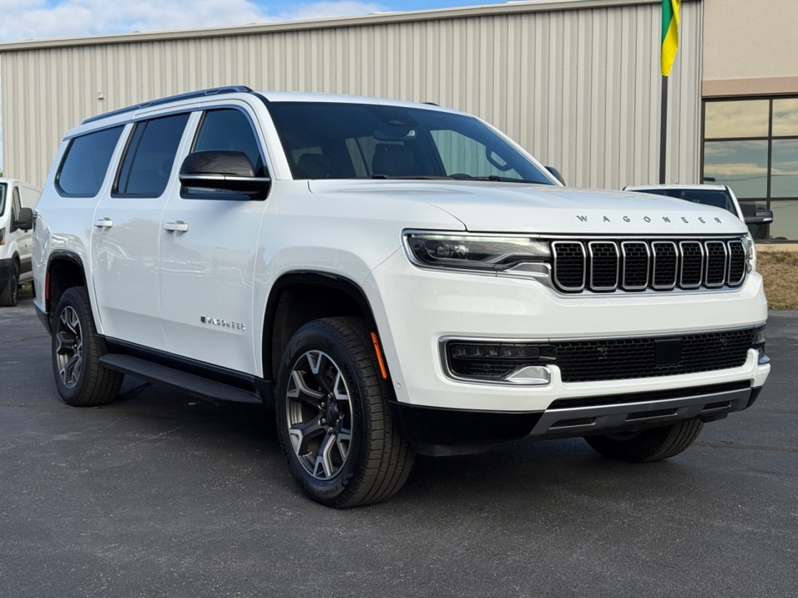 2023 Jeep Wagoneer L Series III 4x4, 39095, Photo