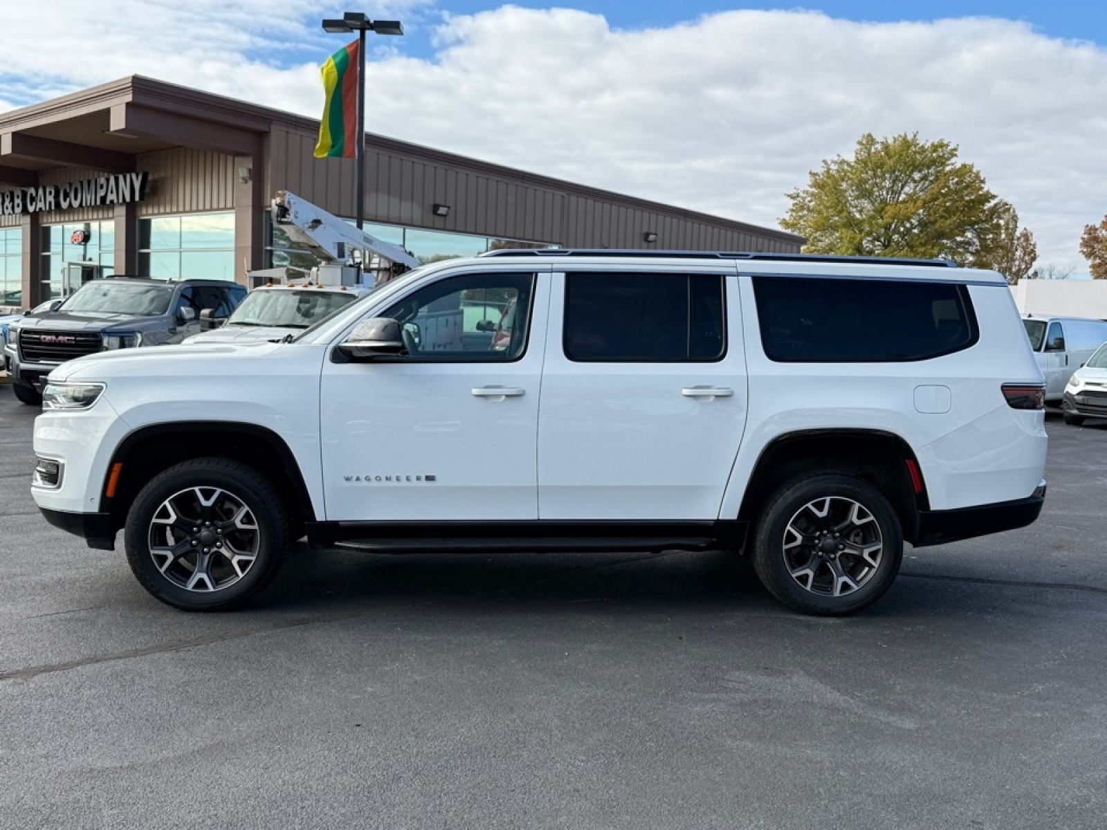 2023 Jeep Wagoneer L Series III 4x4, 39095, Photo
