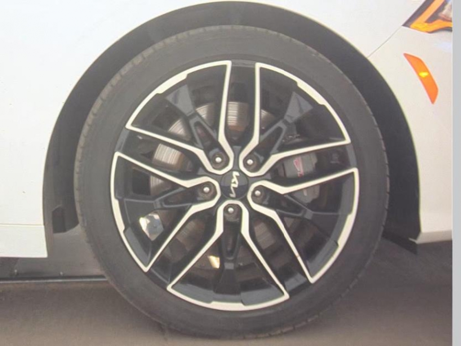 2023 Kia K5 GT, 39854, Photo