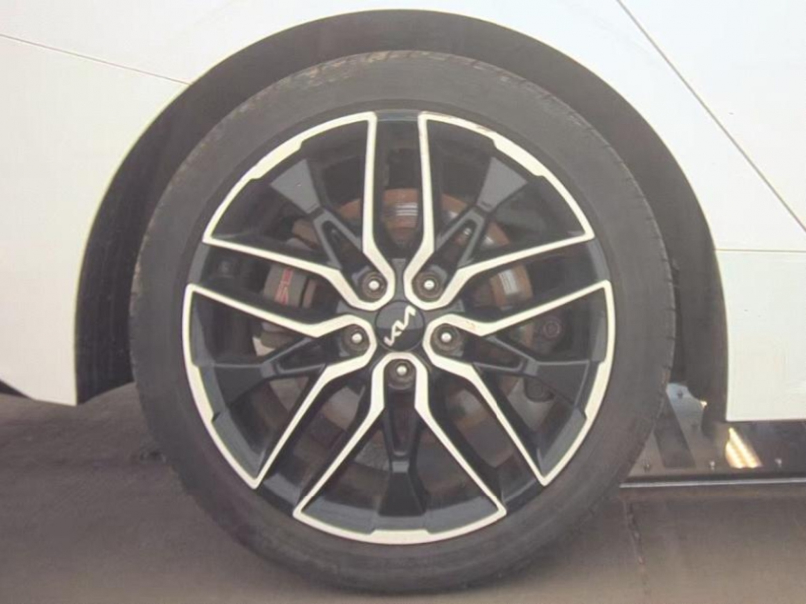 2023 Kia K5 GT, 39854, Photo