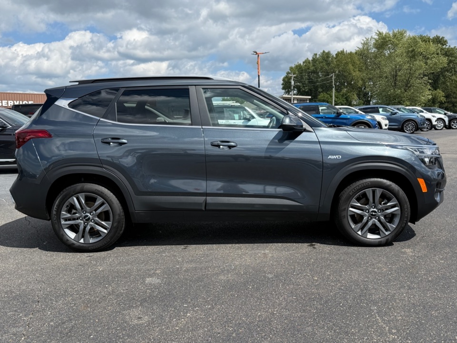2023 Kia Seltos S photo 7