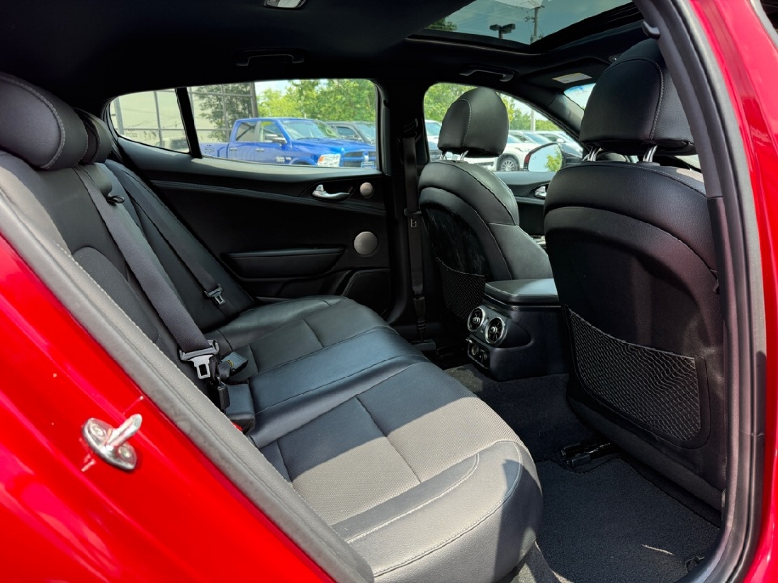 2023 Kia Stinger GT-Line photo 15