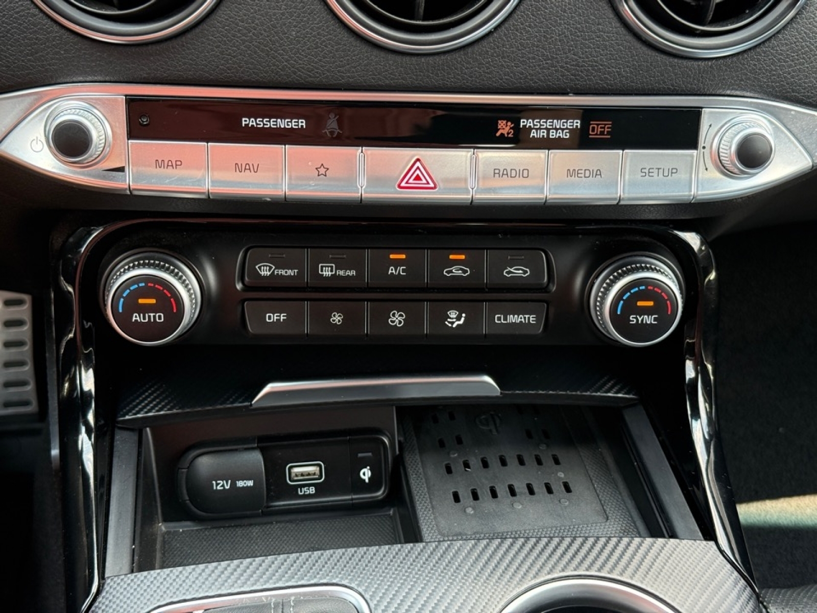 2023 Kia Stinger GT-Line photo 28