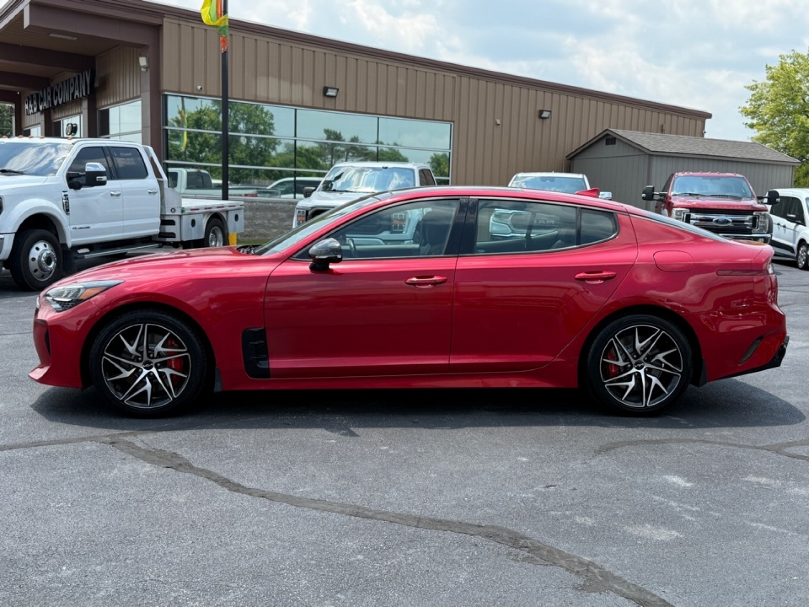 2023 Kia Stinger GT-Line photo 5