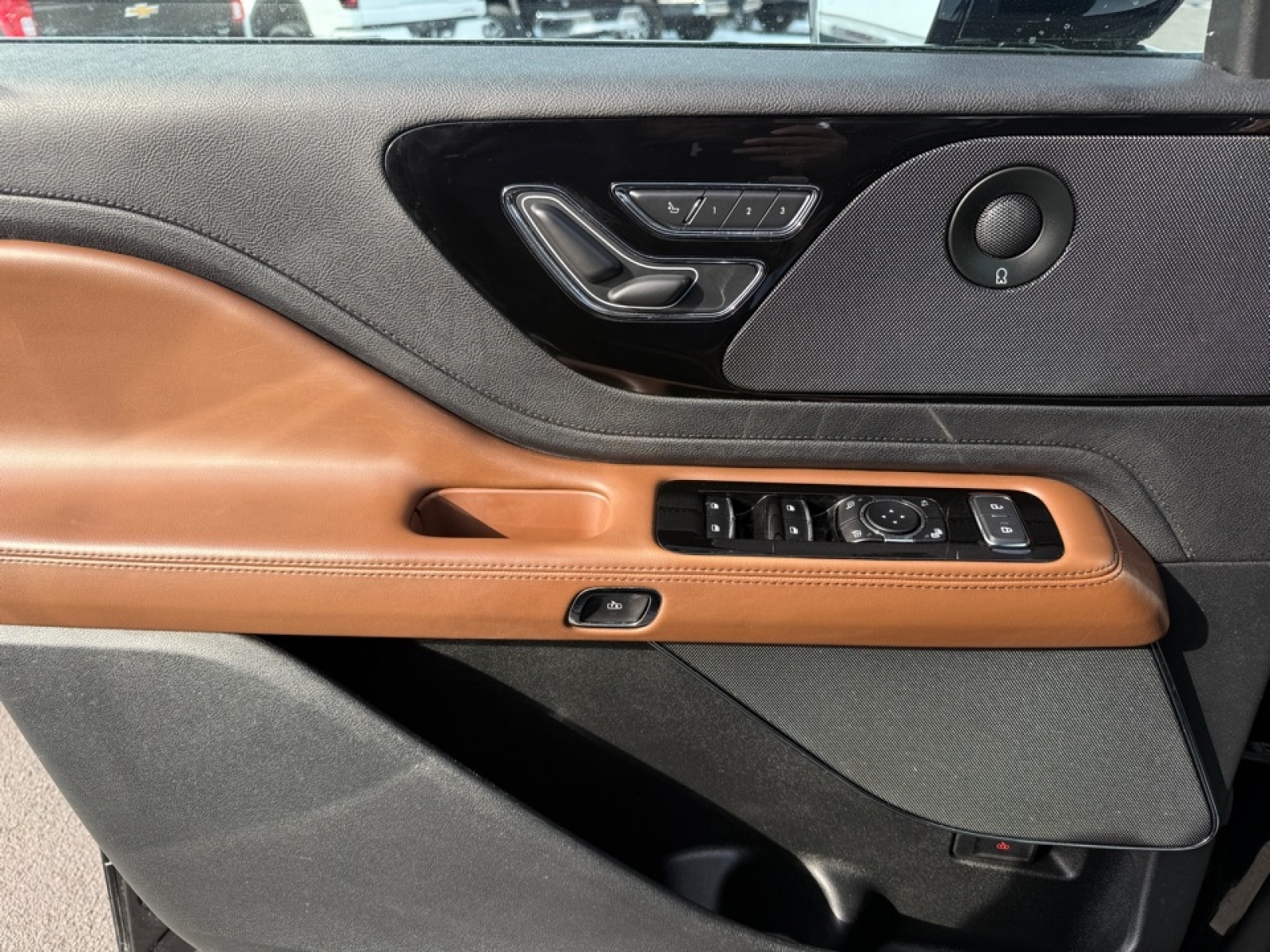 2023 Lincoln Aviator Reserve, 39496, Photo