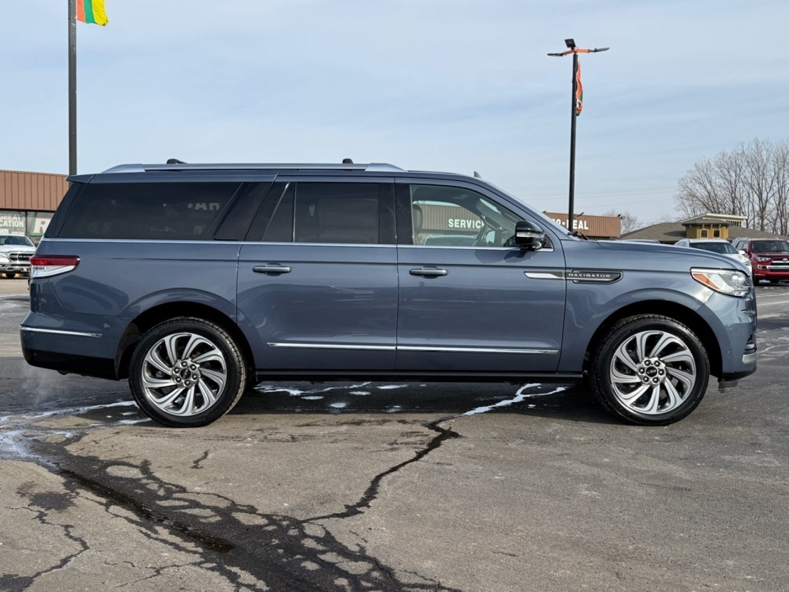 2023 Lincoln Navigator L Reserve, 39302, Photo