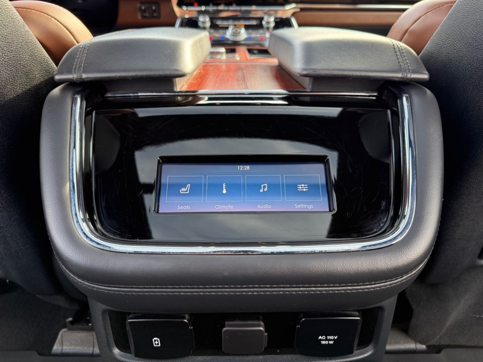 2023 Lincoln Navigator L Reserve, 39302, Photo