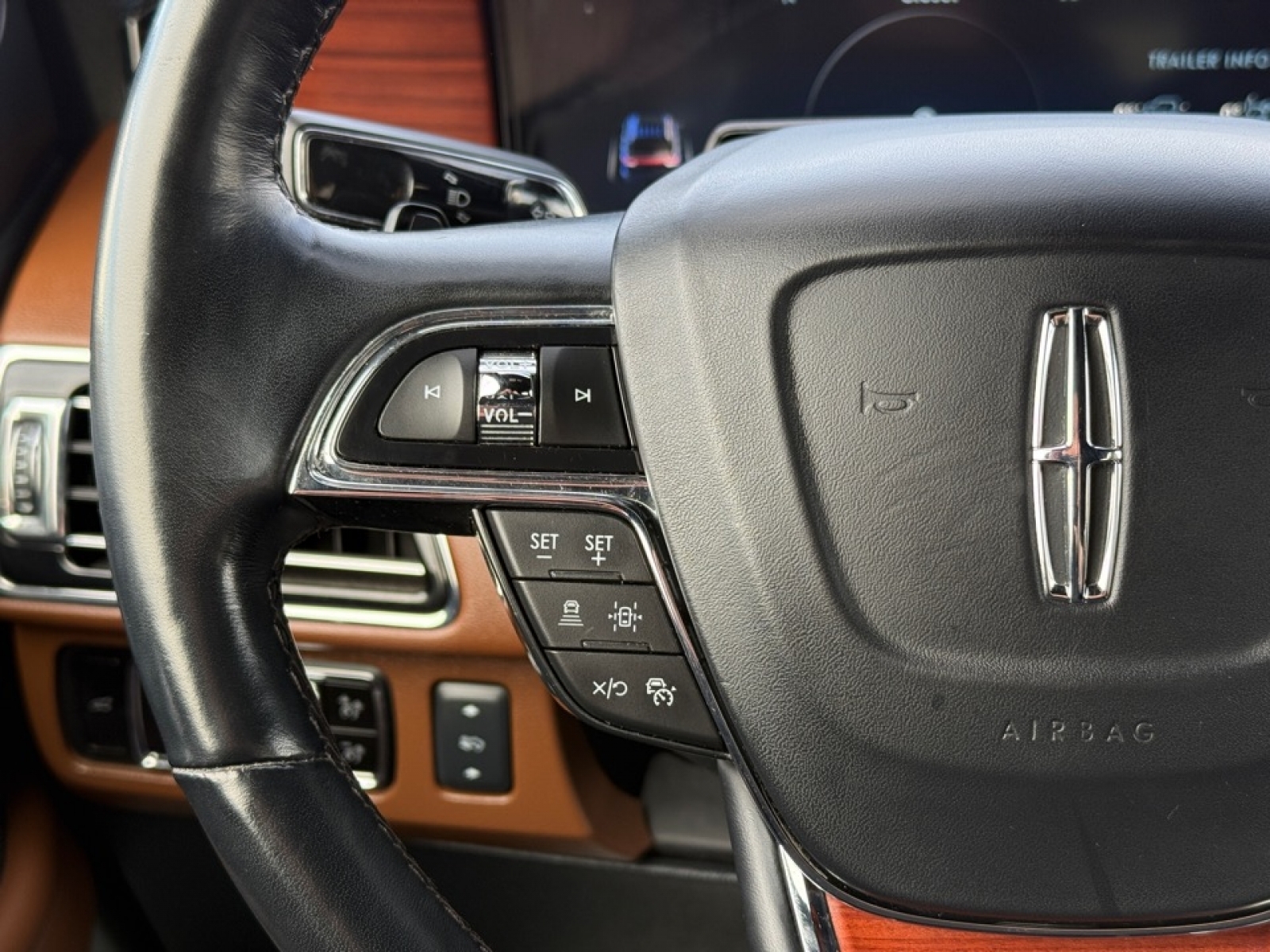 2023 Lincoln Navigator L Reserve, 39302, Photo