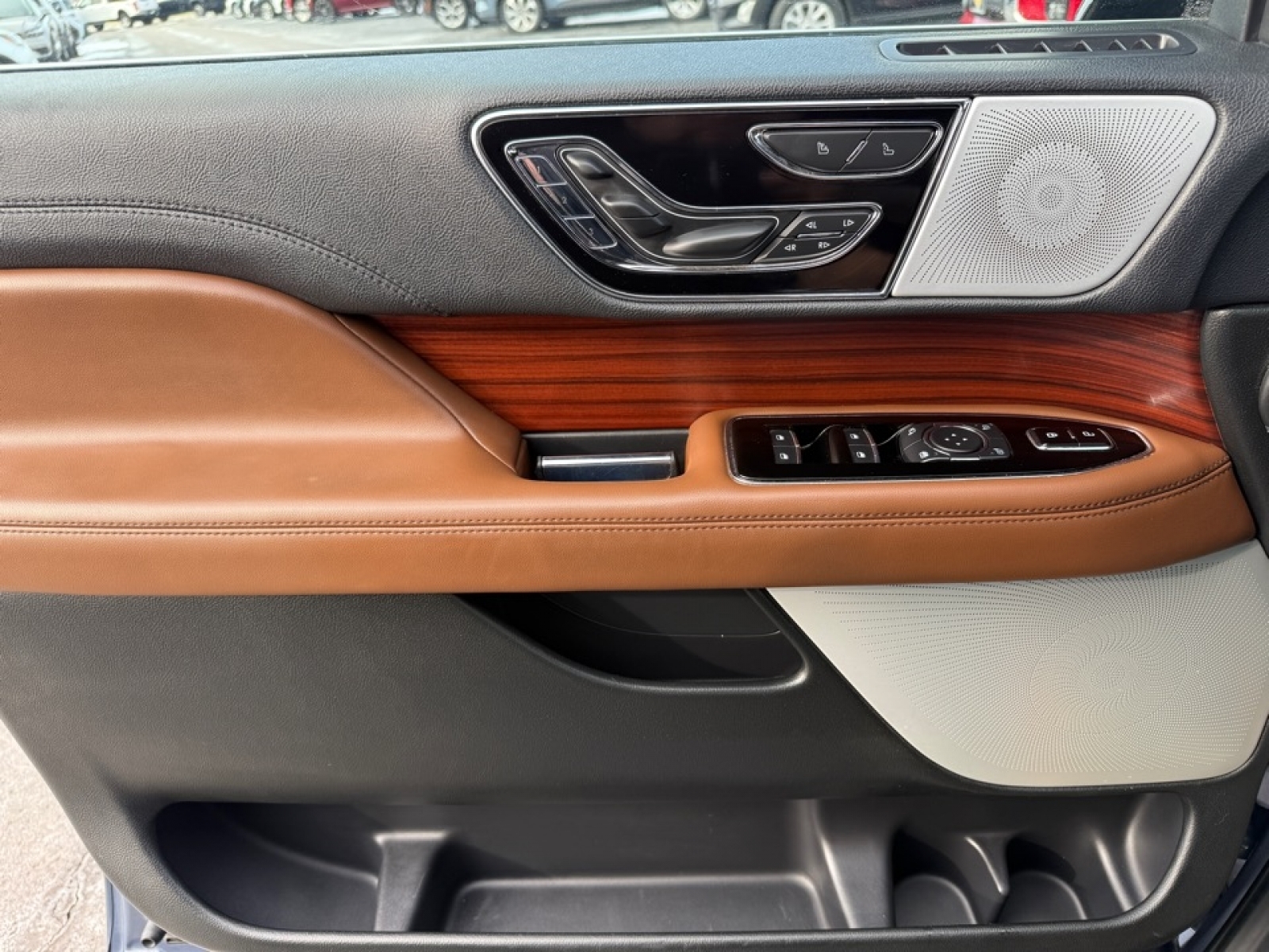 2023 Lincoln Navigator L Reserve, 39302, Photo